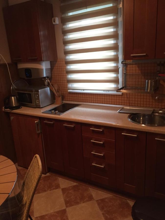 Oeroekzoeld Apartmanok 鲍洛通费尼韦什 外观 照片
